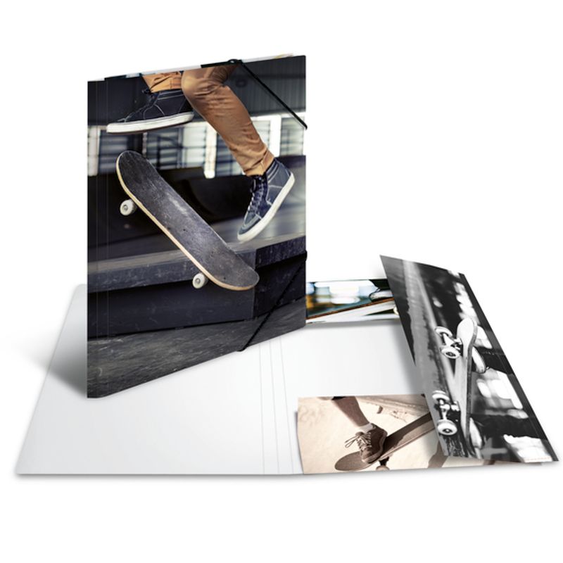Strikkmappe i robust kartong, A4, Skateboard (3 pakk)